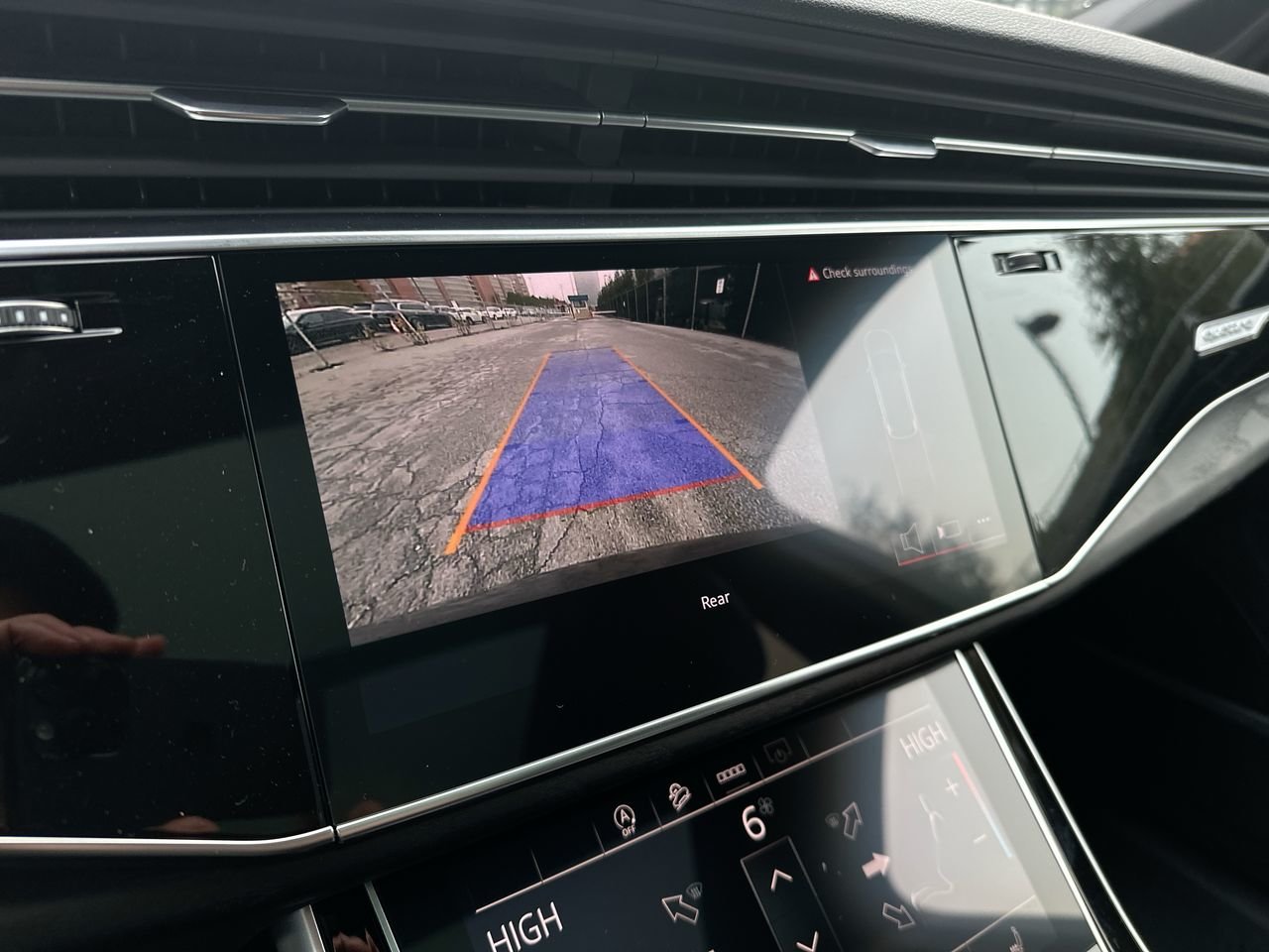 2025 Audi Q7 55, Vancouver, Cash