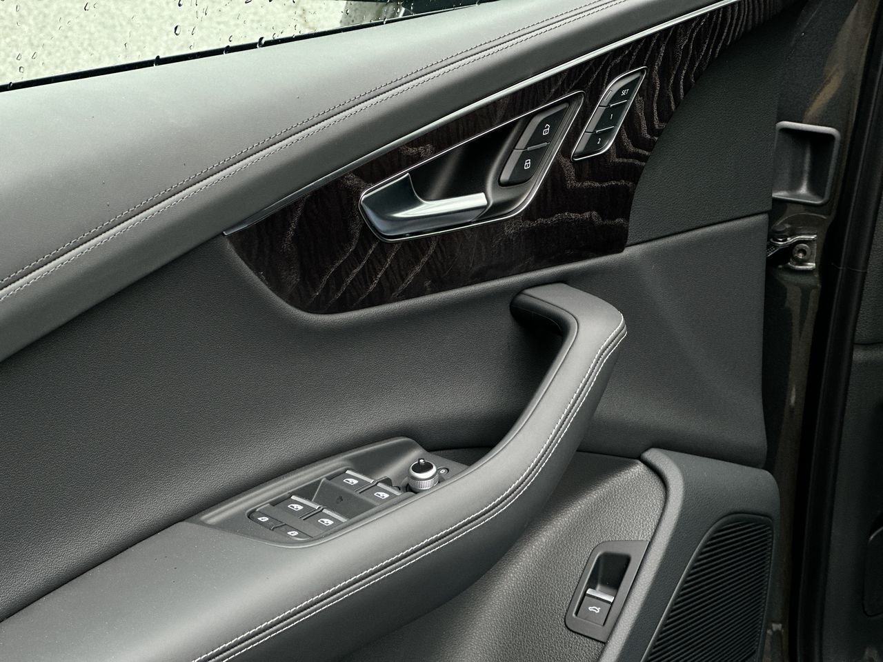 2025 Audi Q7 55 Technik, Vancouver, Cash