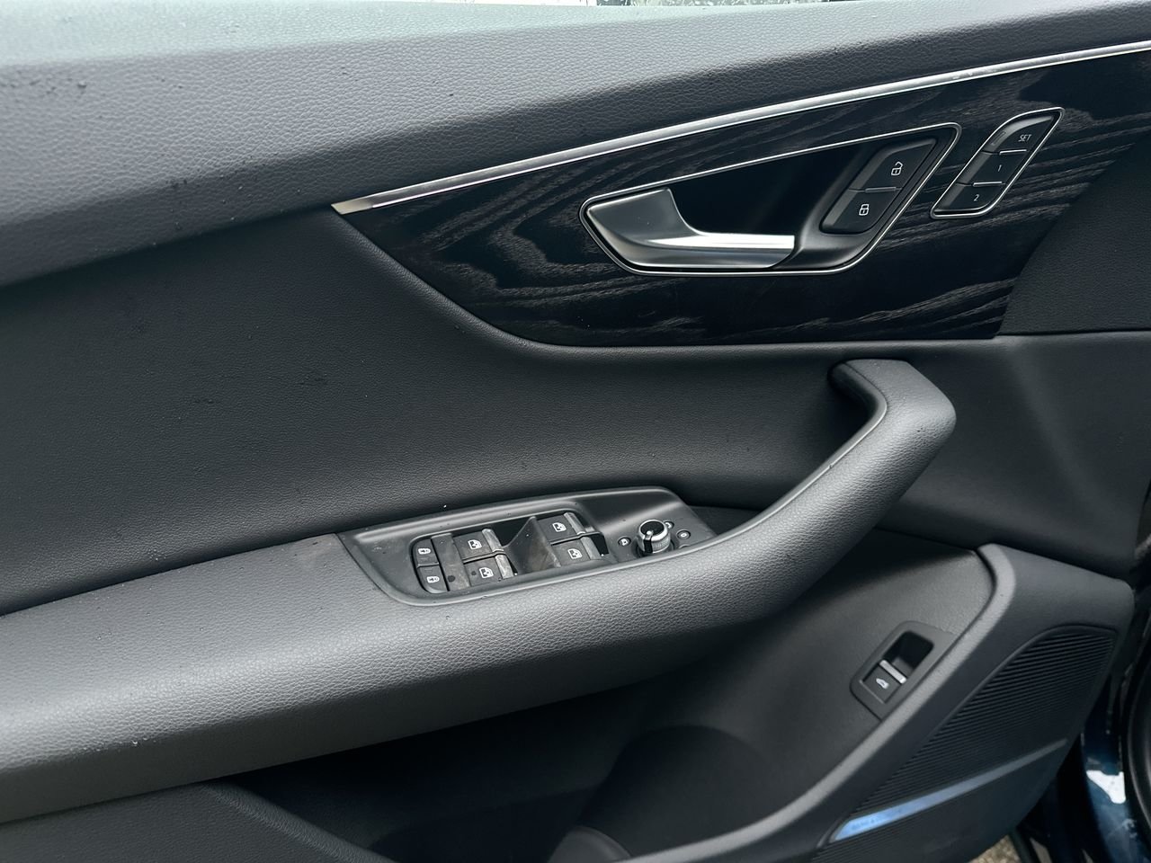 2025 Audi Q7 55, Vancouver, Cash