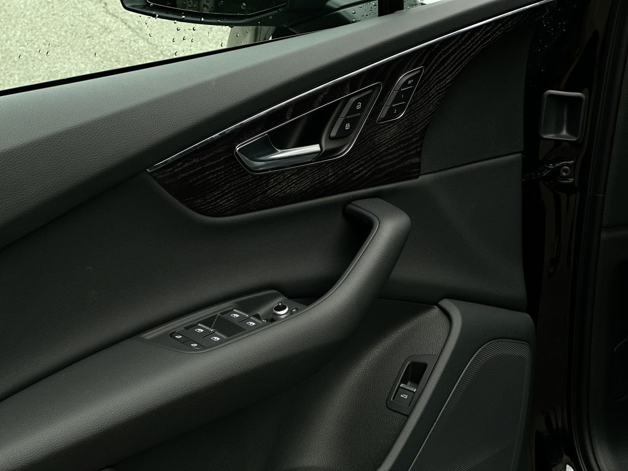 2025 Audi Q7 45, Vancouver, Cash