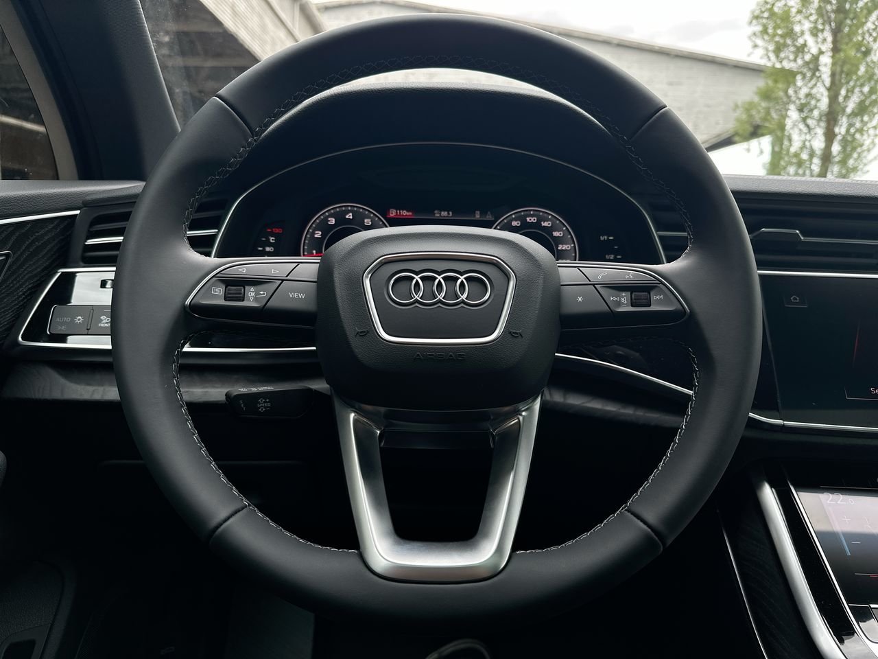 2025 Audi Q7 45, Vancouver, Cash