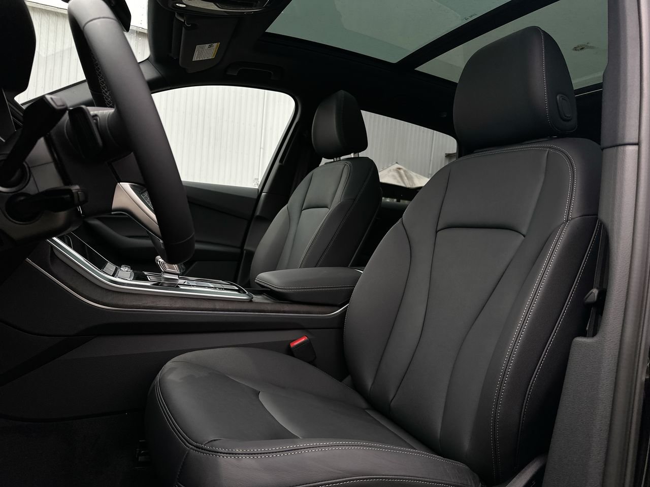 2025 Audi Q7 55, Vancouver, Cash
