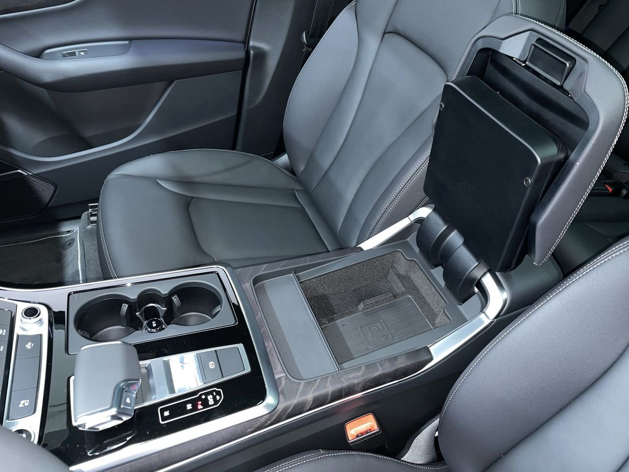 2025 Audi Q7 55, Vancouver, Cash