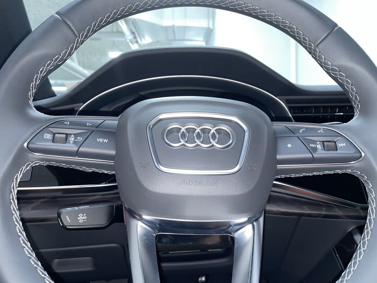 2025 Audi Q7 55, Vancouver, Cash