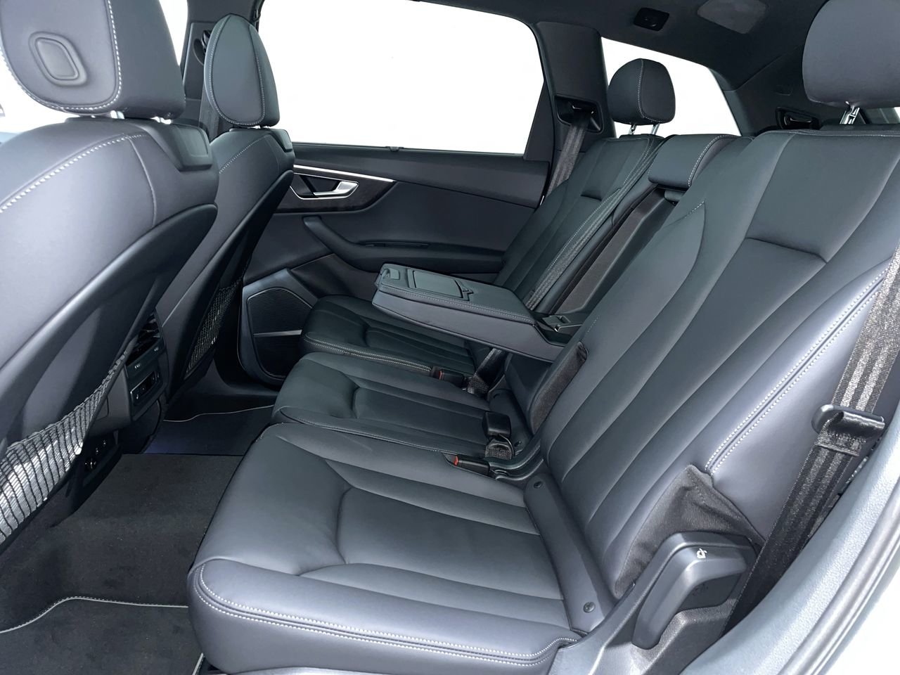 2025 Audi Q7 55, Vancouver, Cash