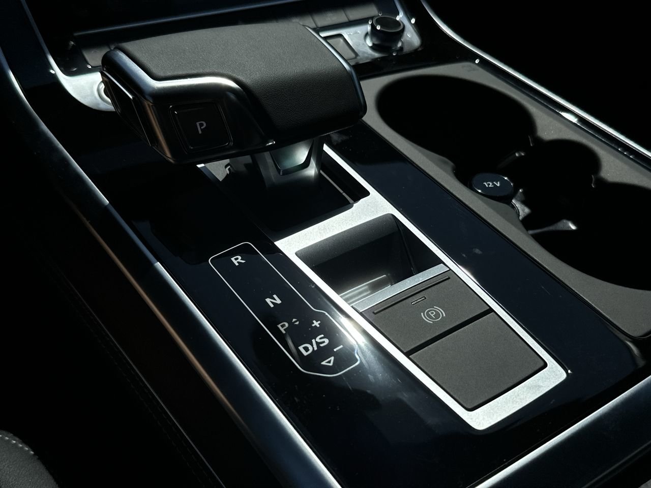 2025 Audi Q7 55 Progressiv, Vancouver, Cash