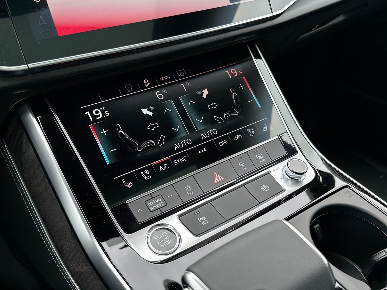 2025 Audi Q7 55 Progressiv, Vancouver, Cash