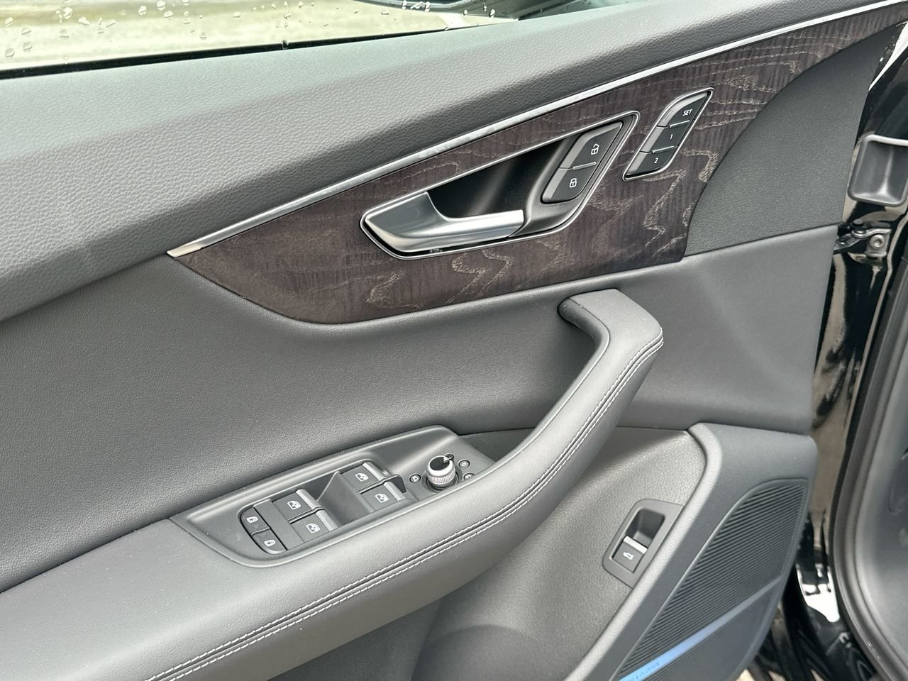 2025 Audi Q7 55 Progressiv, Vancouver, Cash