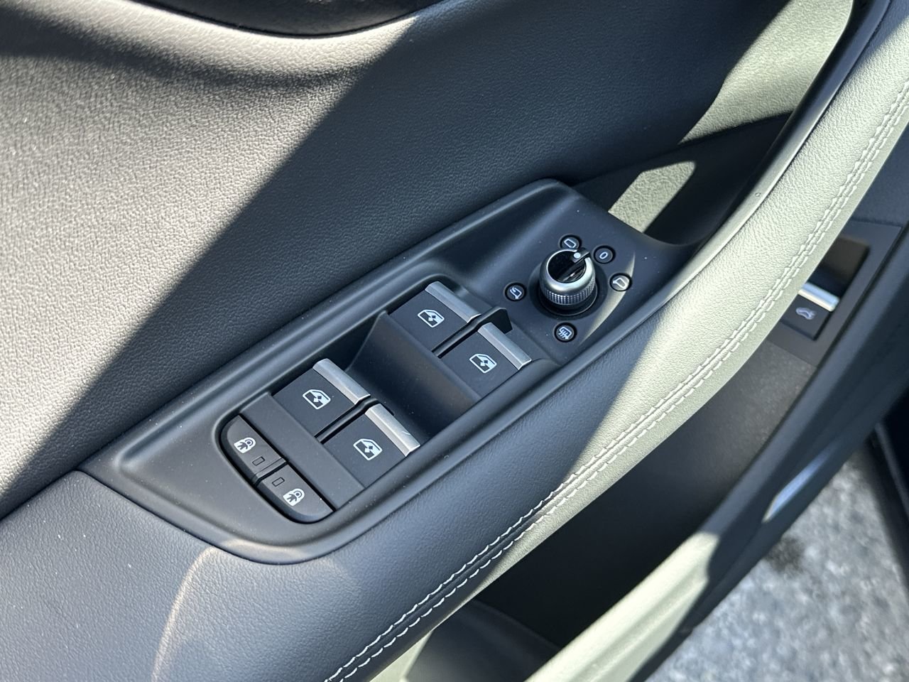 2025 Audi Q7 55 Progressiv, Vancouver, Cash