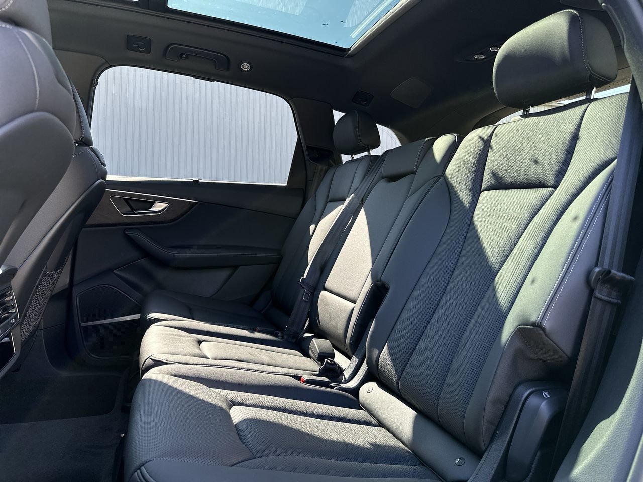2025 Audi Q7 55 Progressiv, Vancouver, Cash