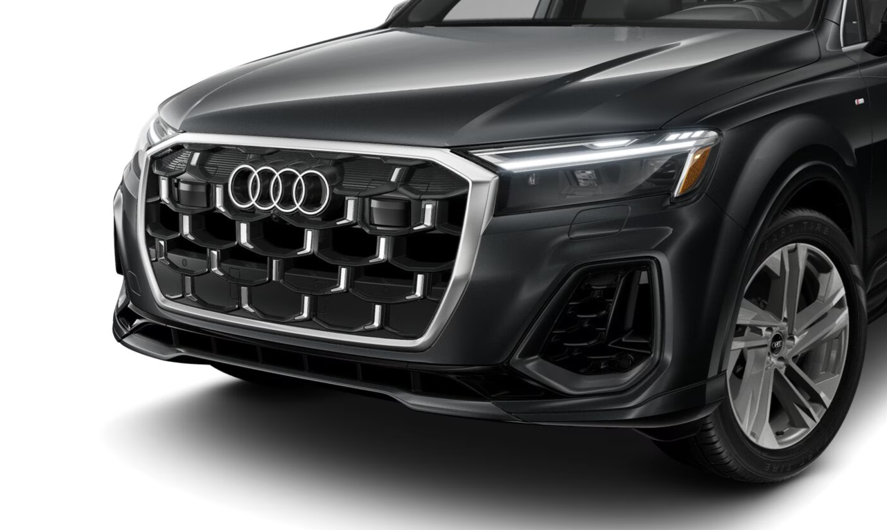 2025 Audi Q7 55, Vancouver, Cash
