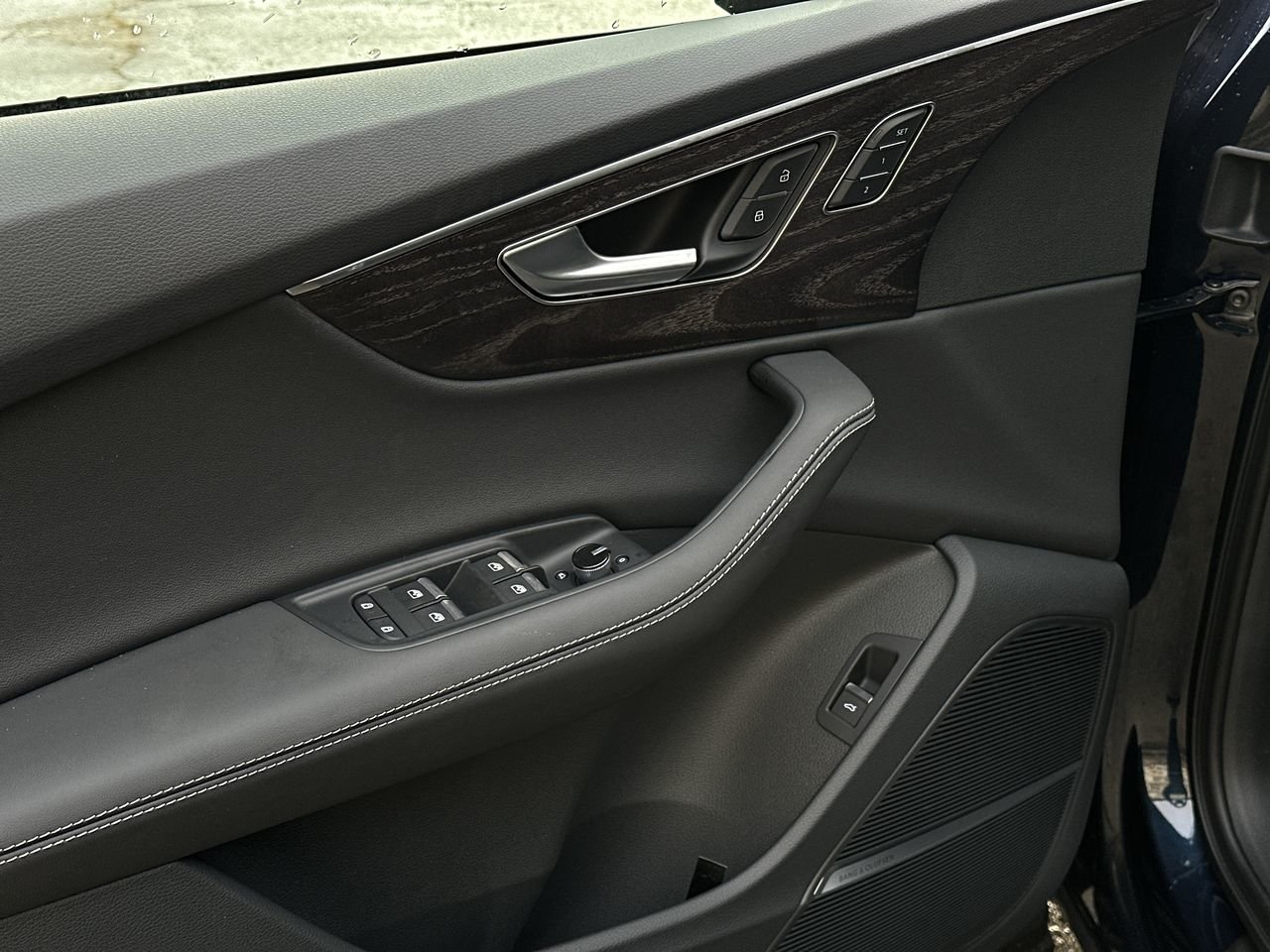 2026 Audi Q7 55 Progressiv, Vancouver, Cash
