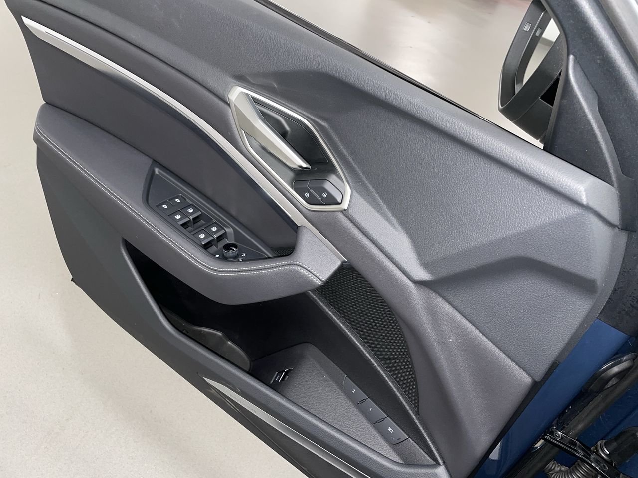 2024 Audi Q8 e-tron Quattro, Vancouver, Cash