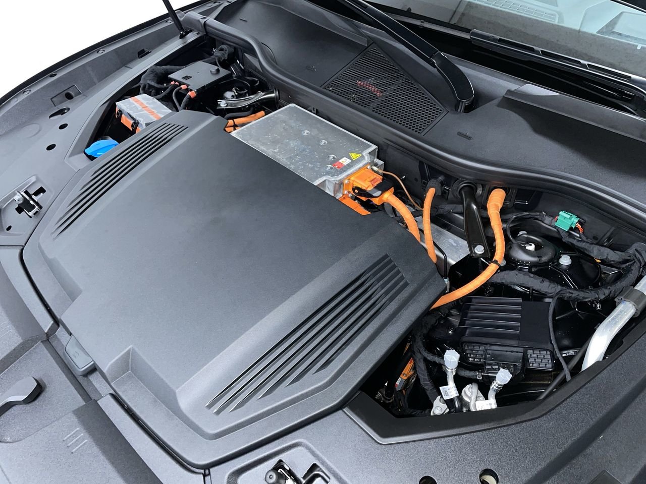 2024 Audi Q8 e-tron Quattro, Vancouver, Cash