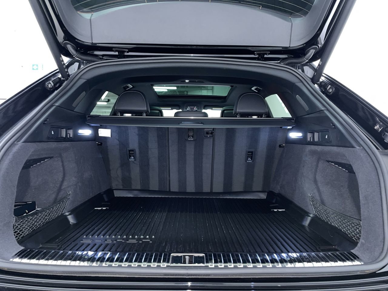 2024 Audi Q8 e-tron Quattro, Vancouver, Cash