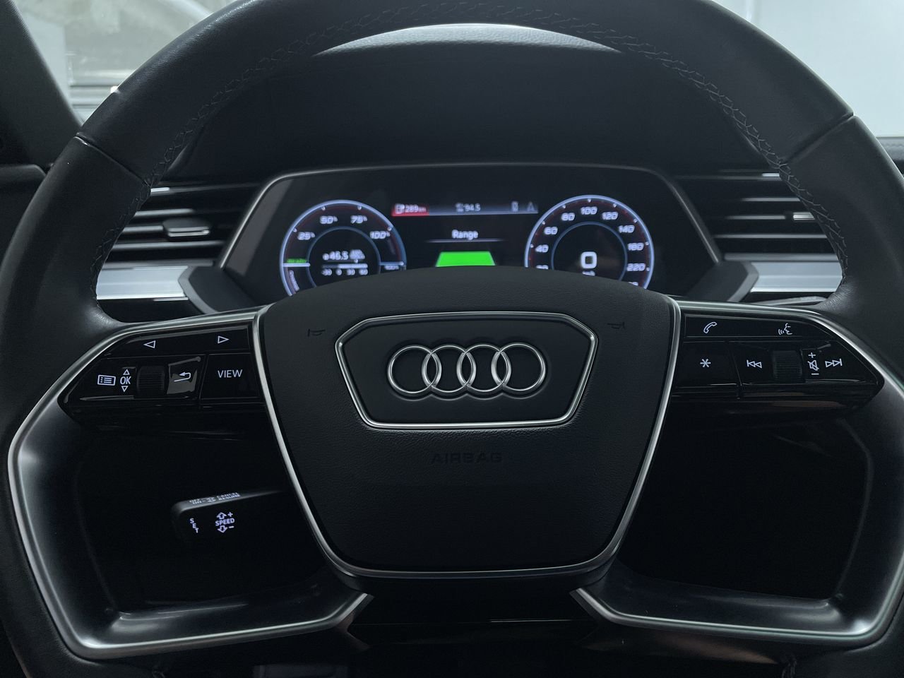 2024 Audi Q8 e-tron E-tron quattro, Vancouver, Cash