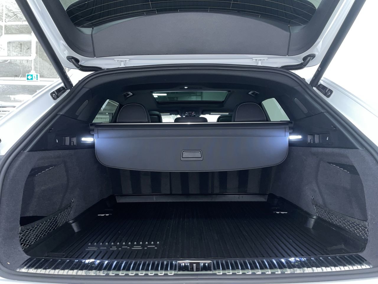 2024 Audi Q8 e-tron E-tron quattro, Vancouver, Cash