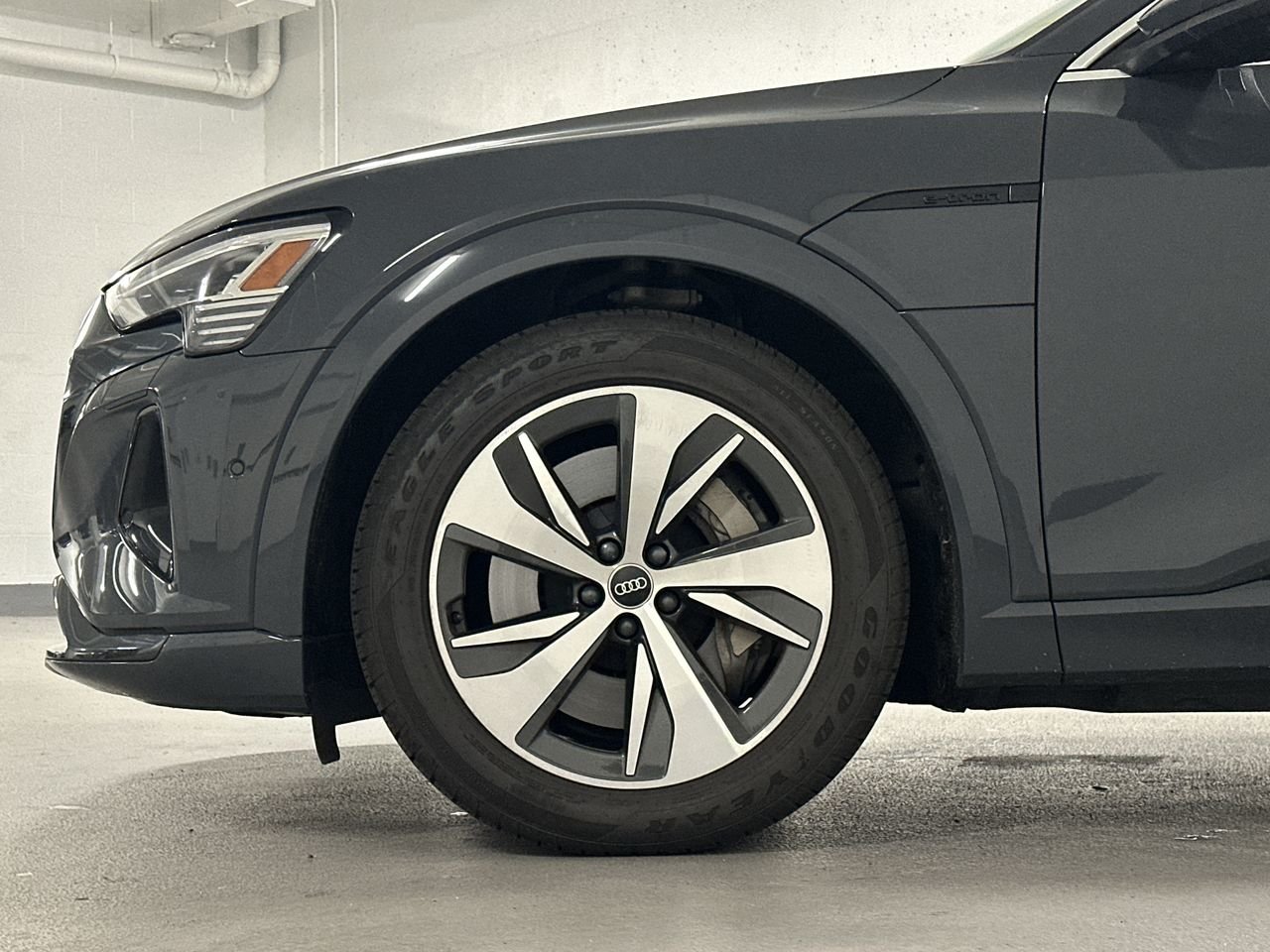 2024 Audi Q8 e-tron Quattro, 温哥华, 全款车