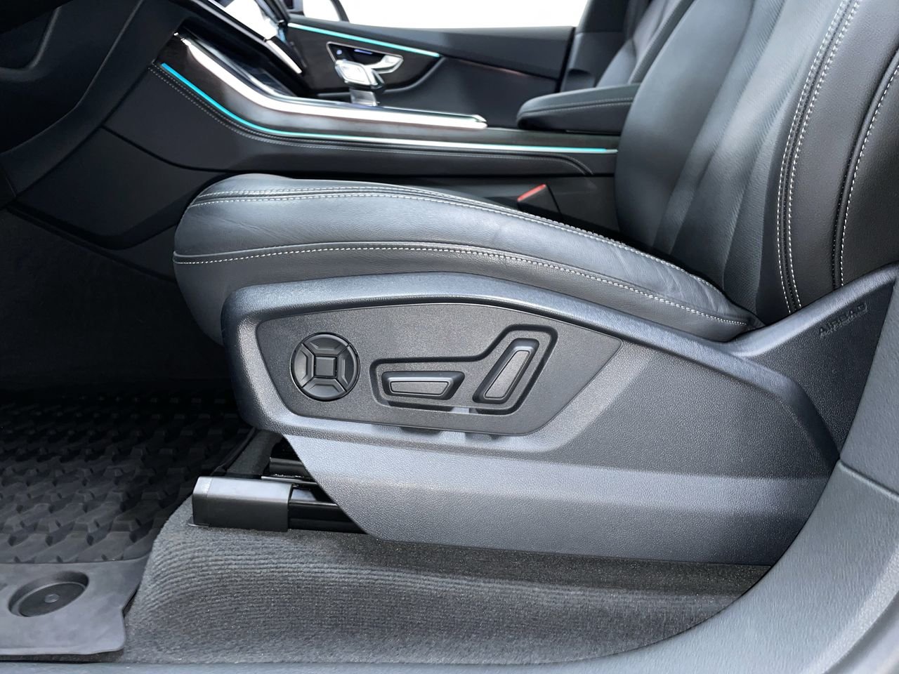 2023 Audi Q8 55 Technik, 温哥华, 全款车