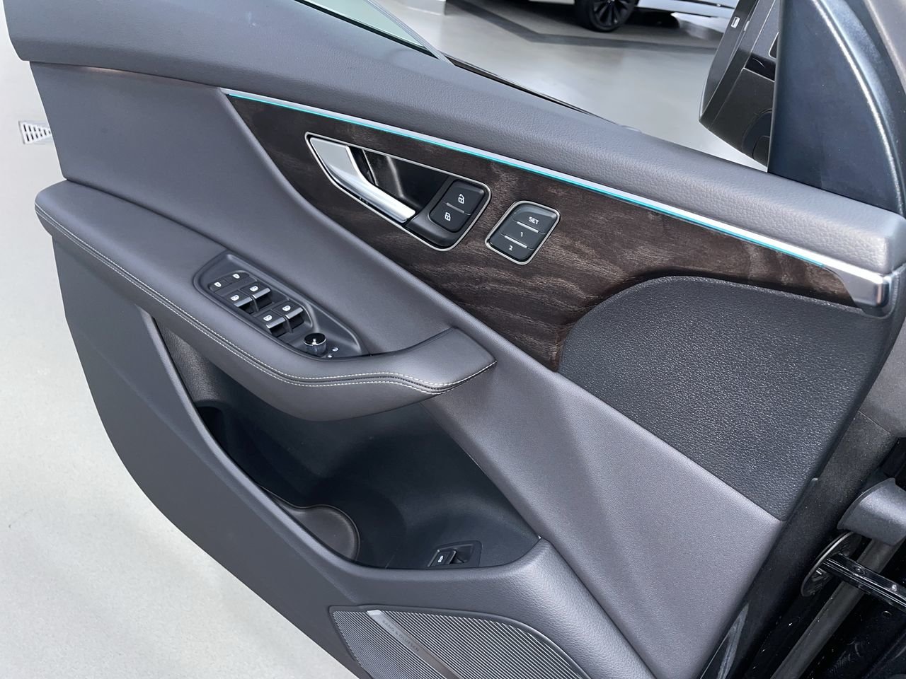 2023 Audi Q8 55 Technik, 温哥华, 全款车