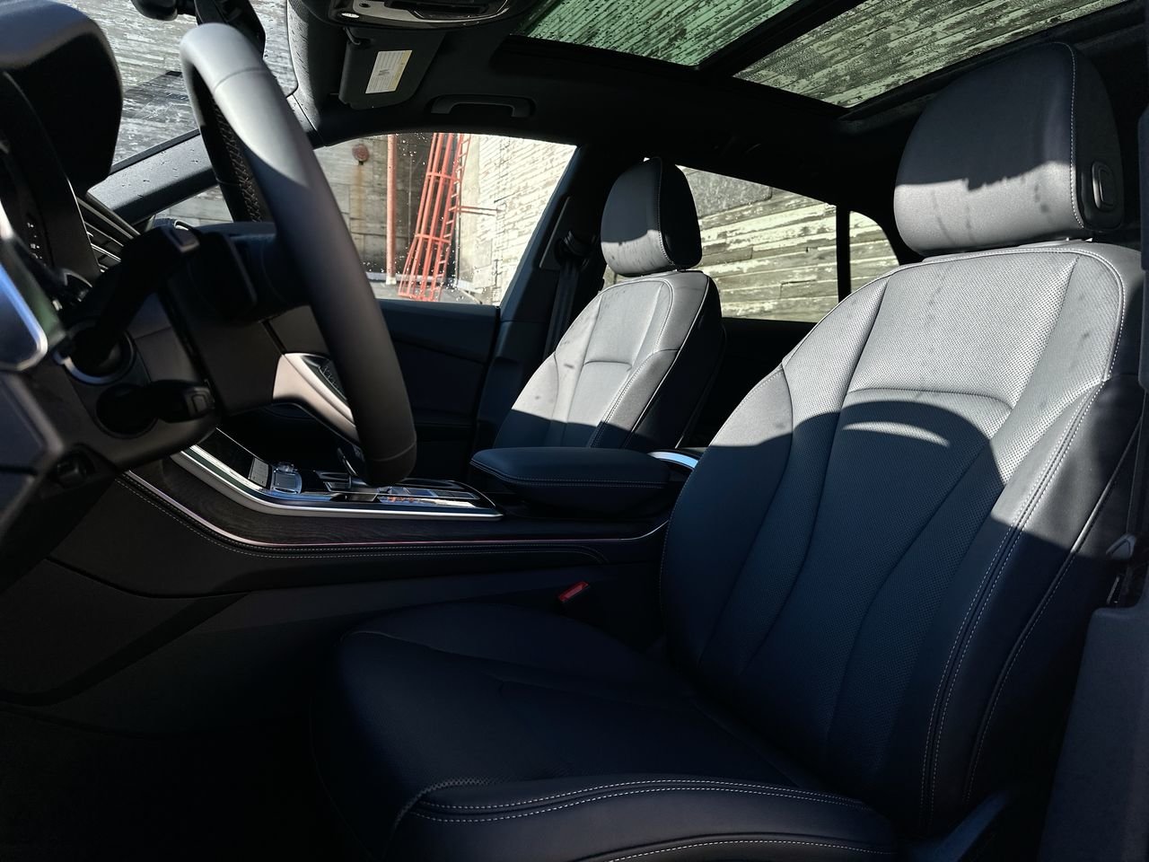 2025 Audi Q8 55 Progressiv, Vancouver, Cash