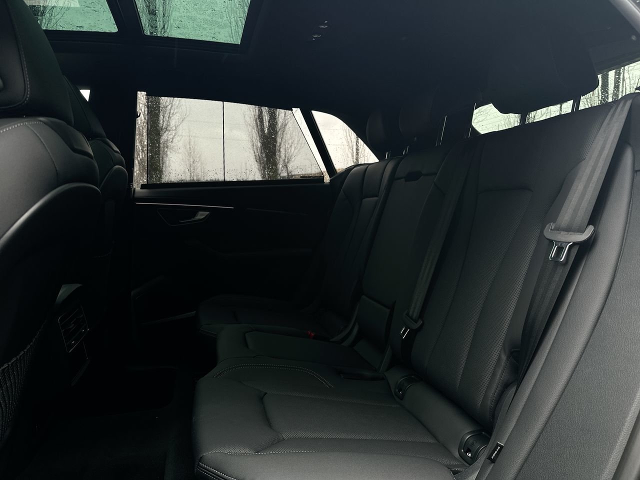 2025 Audi Q8 55 Technik, Vancouver, Cash