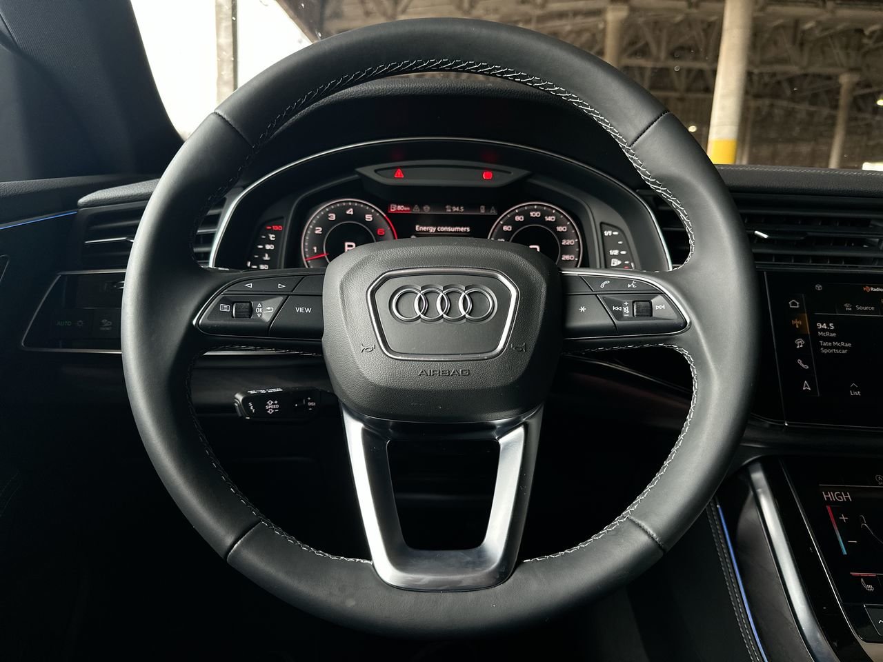 2025 Audi Q8 55 Progressiv, Vancouver, Cash