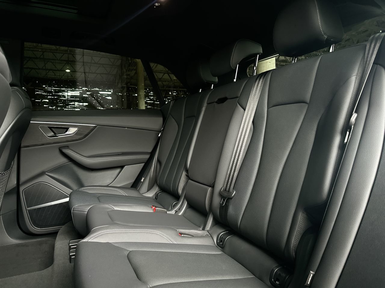 2025 Audi Q8 55 Progressiv, Vancouver, Cash