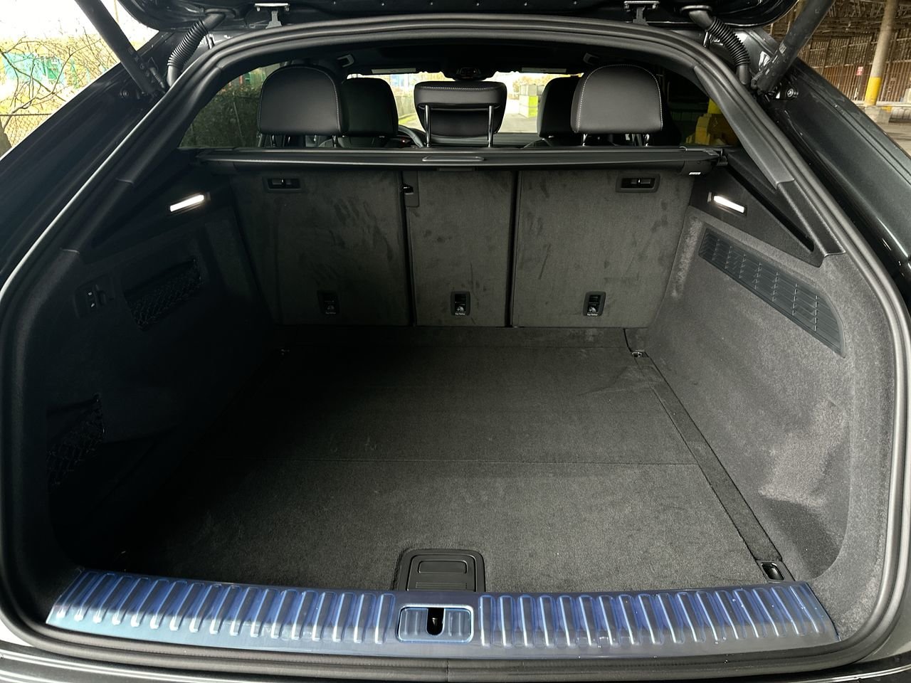 2025 Audi Q8 55 Progressiv, Vancouver, Cash