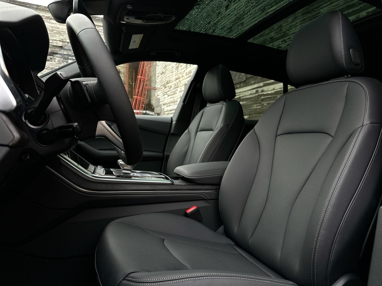 2025 Audi Q8 55 Progressiv, Vancouver, Cash