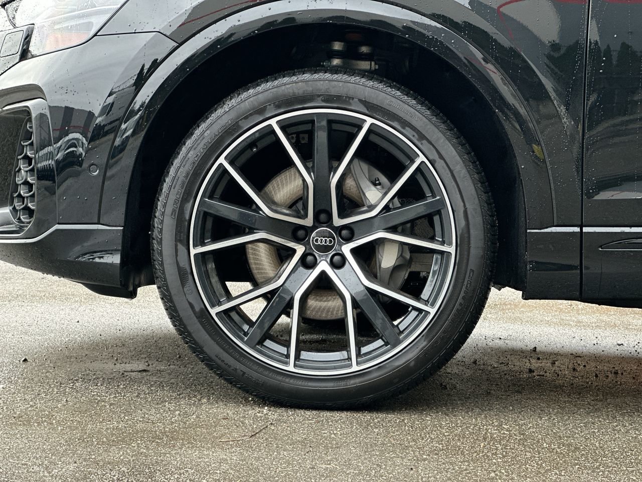 2025 Audi Q8 55 Progressiv, Vancouver, Cash