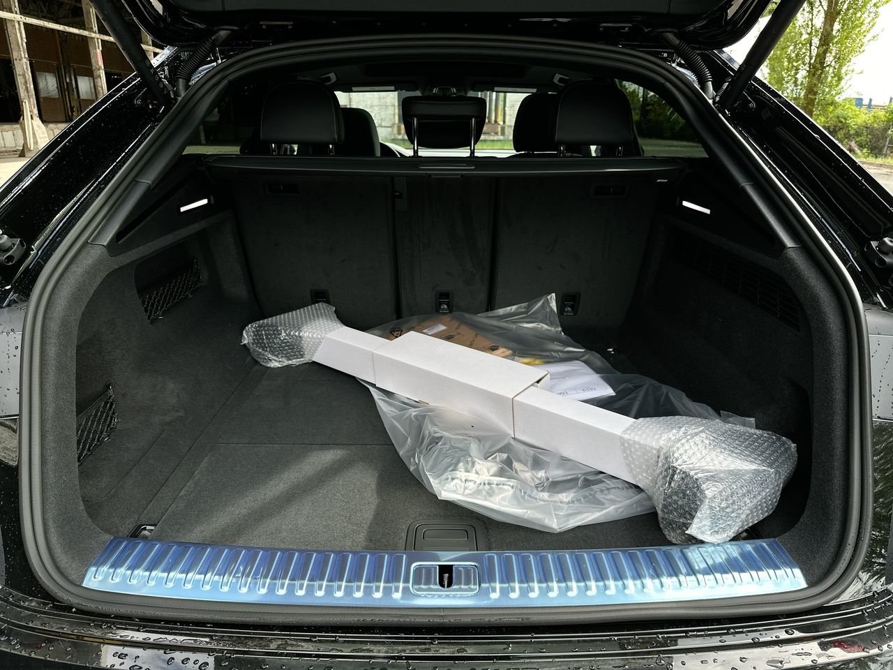 2025 Audi Q8 55 Progressiv, Vancouver, Cash