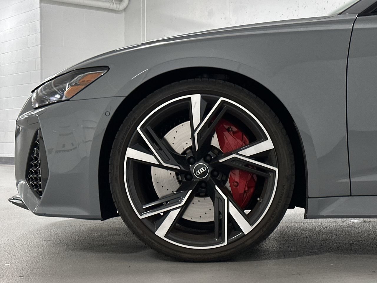 2022 Audi RS 6 Avant 4.0T, Vancouver, Cash