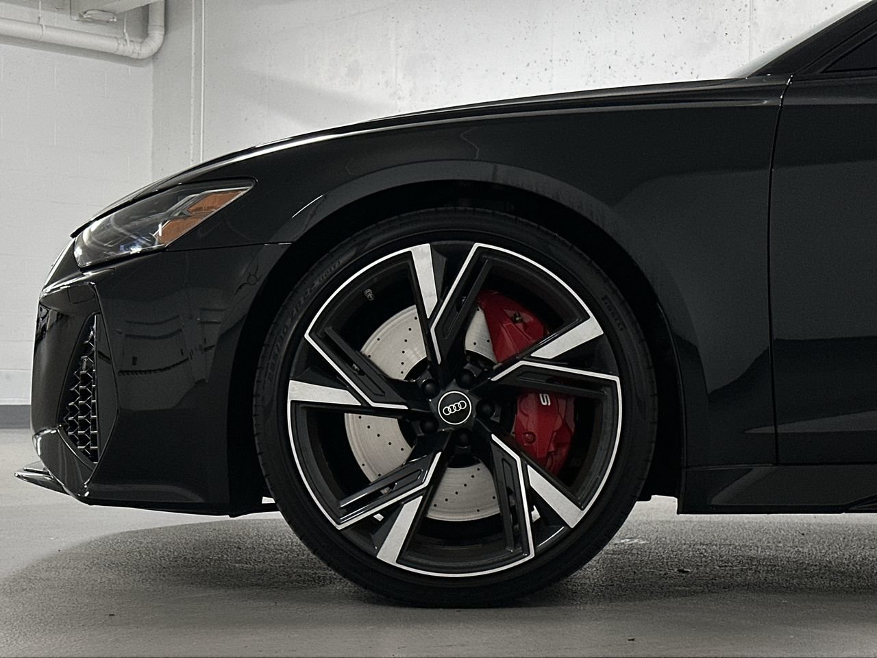 2023 Audi RS 6 Avant 4.0T, Vancouver, Cash
