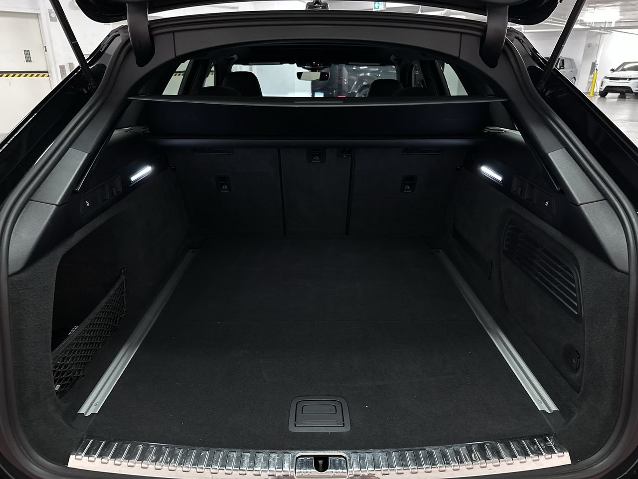 2023 Audi RS 6 Avant 4.0T, Vancouver, Cash