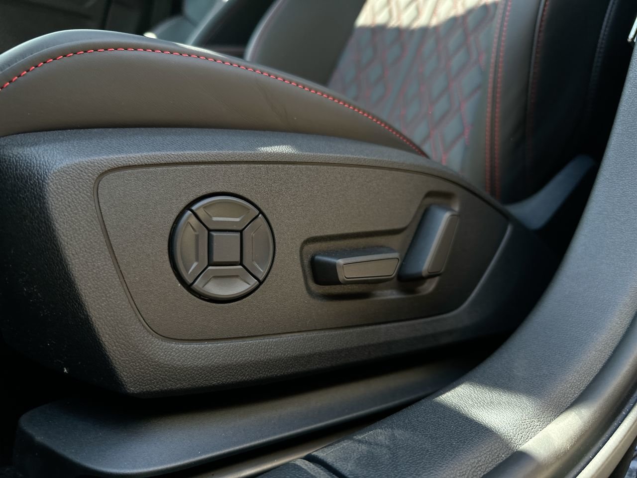 2025 Audi S3 2.0T Technik, Vancouver, Cash