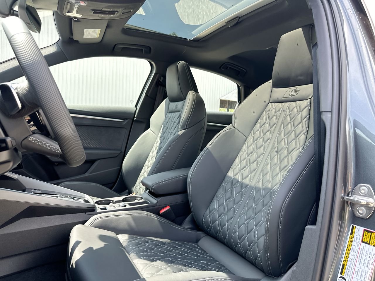 2025 Audi S3 2.0T Progressiv, Vancouver, Cash