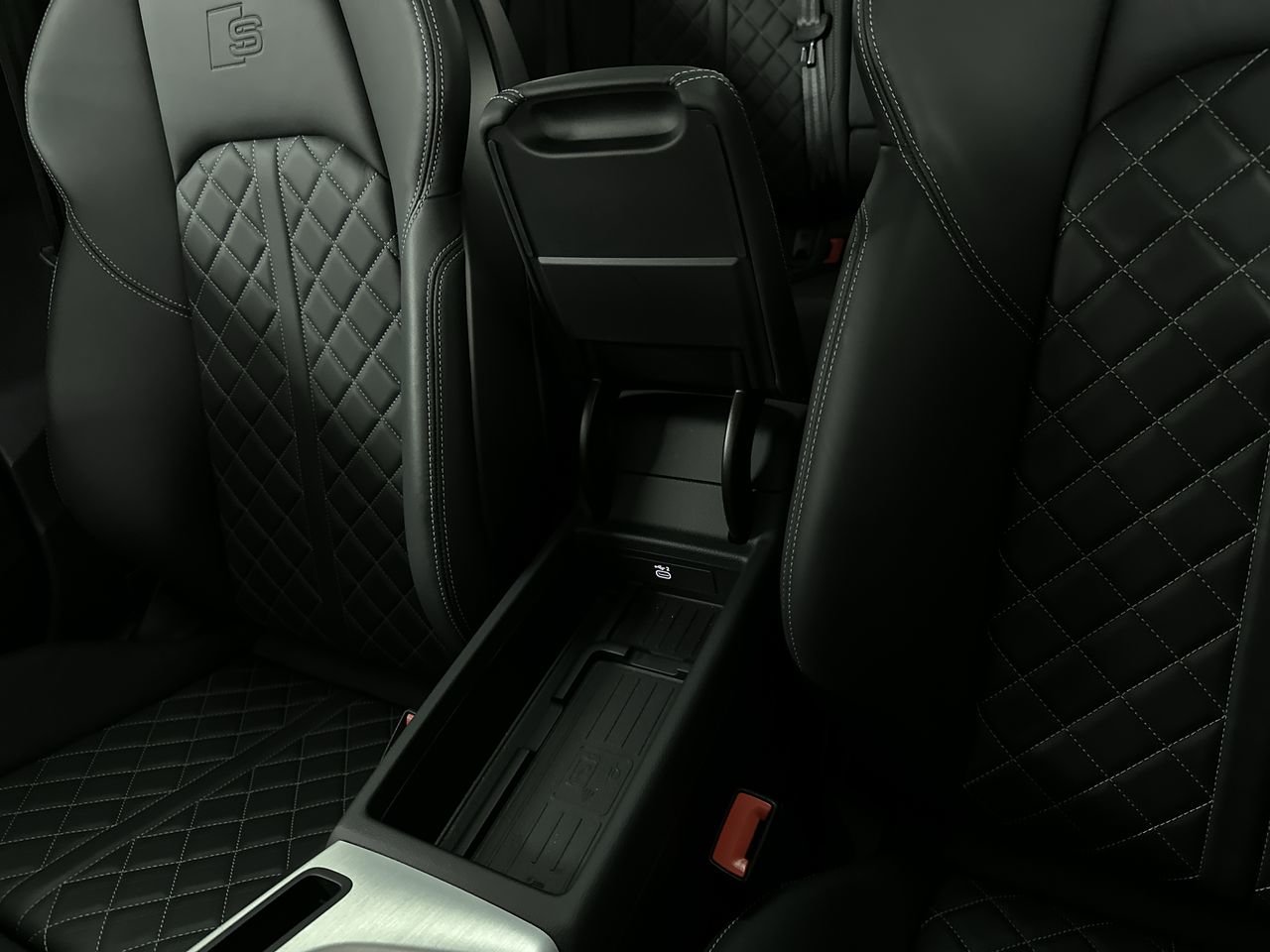 2024 Audi S4 3.0T Technik, Vancouver, Cash