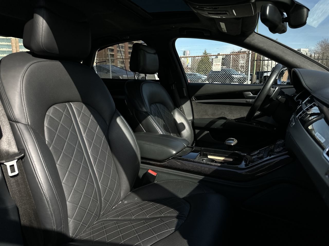 2015 Audi S8 4.0T, 温哥华, 全款车