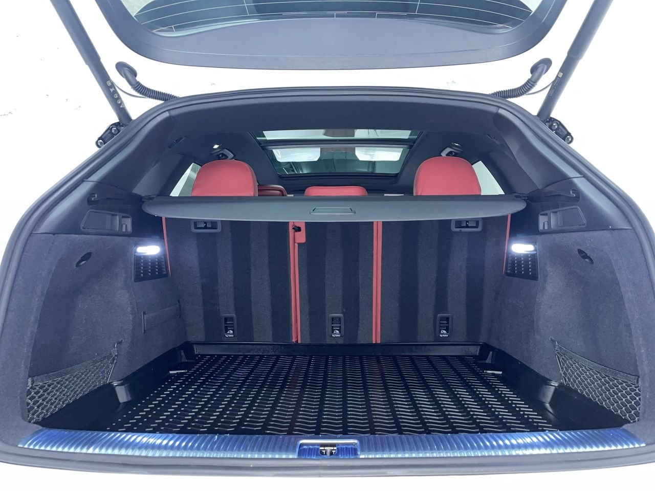 2024 Audi SQ5 3.0T Progressiv, Vancouver, Cash