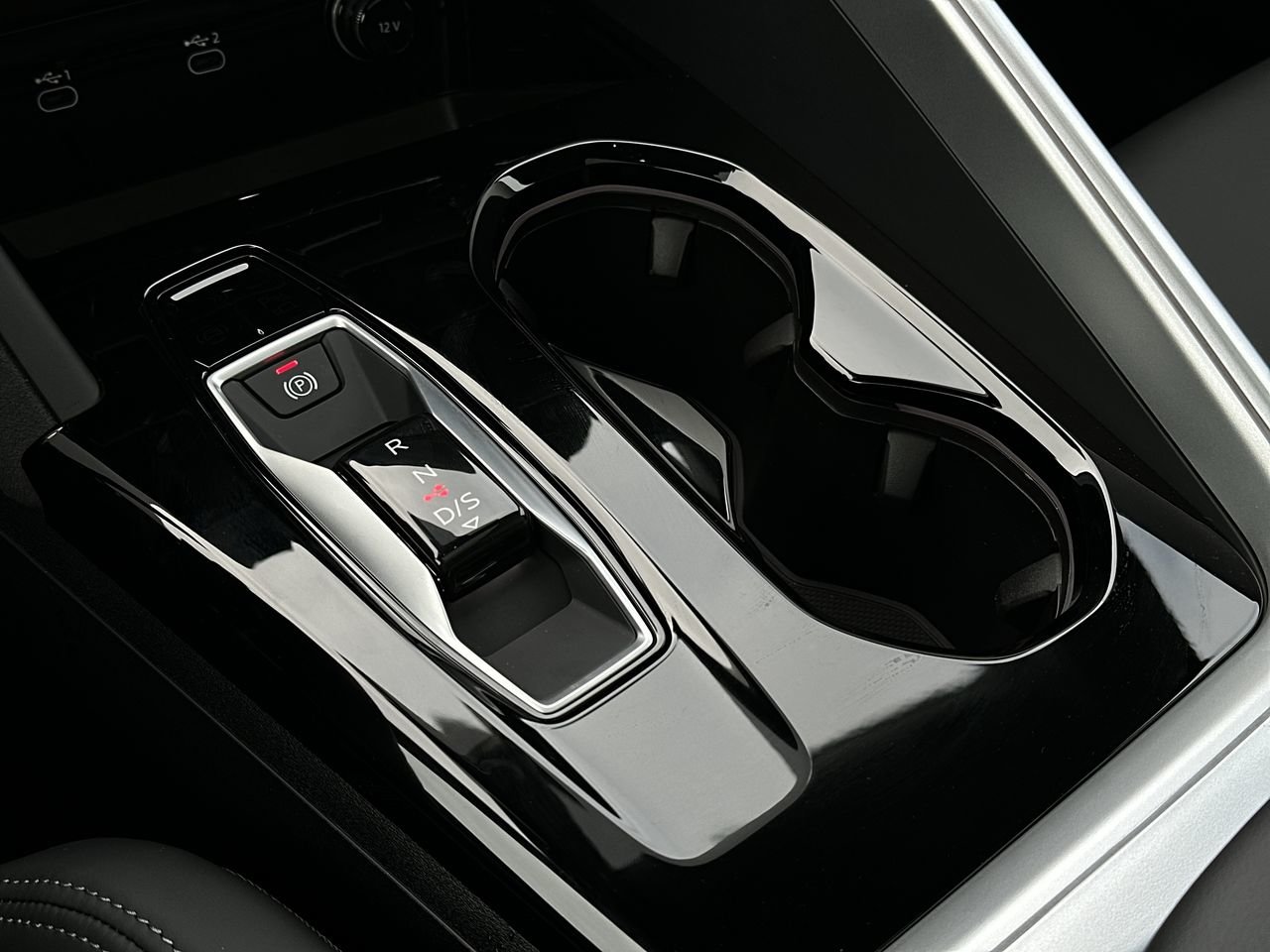 2025 Audi New SQ5 3.0T Technik, 温哥华, 全款车