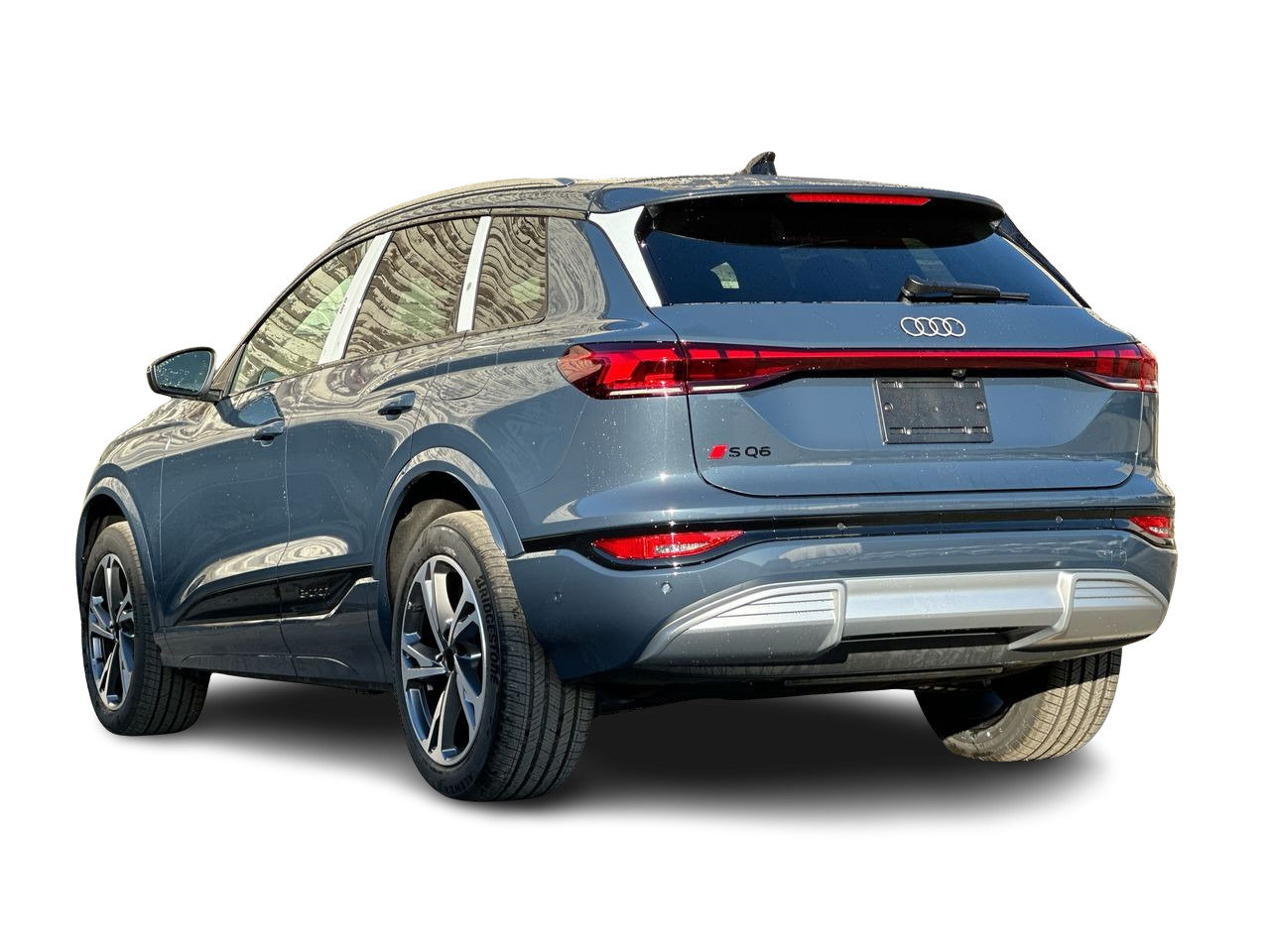 2025 Audi SQ6 e-tron Technik, Vancouver, Cash