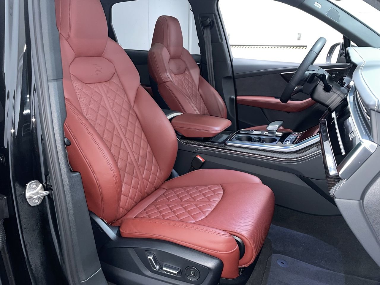 2024 Audi SQ7 4.0T, Vancouver, Cash