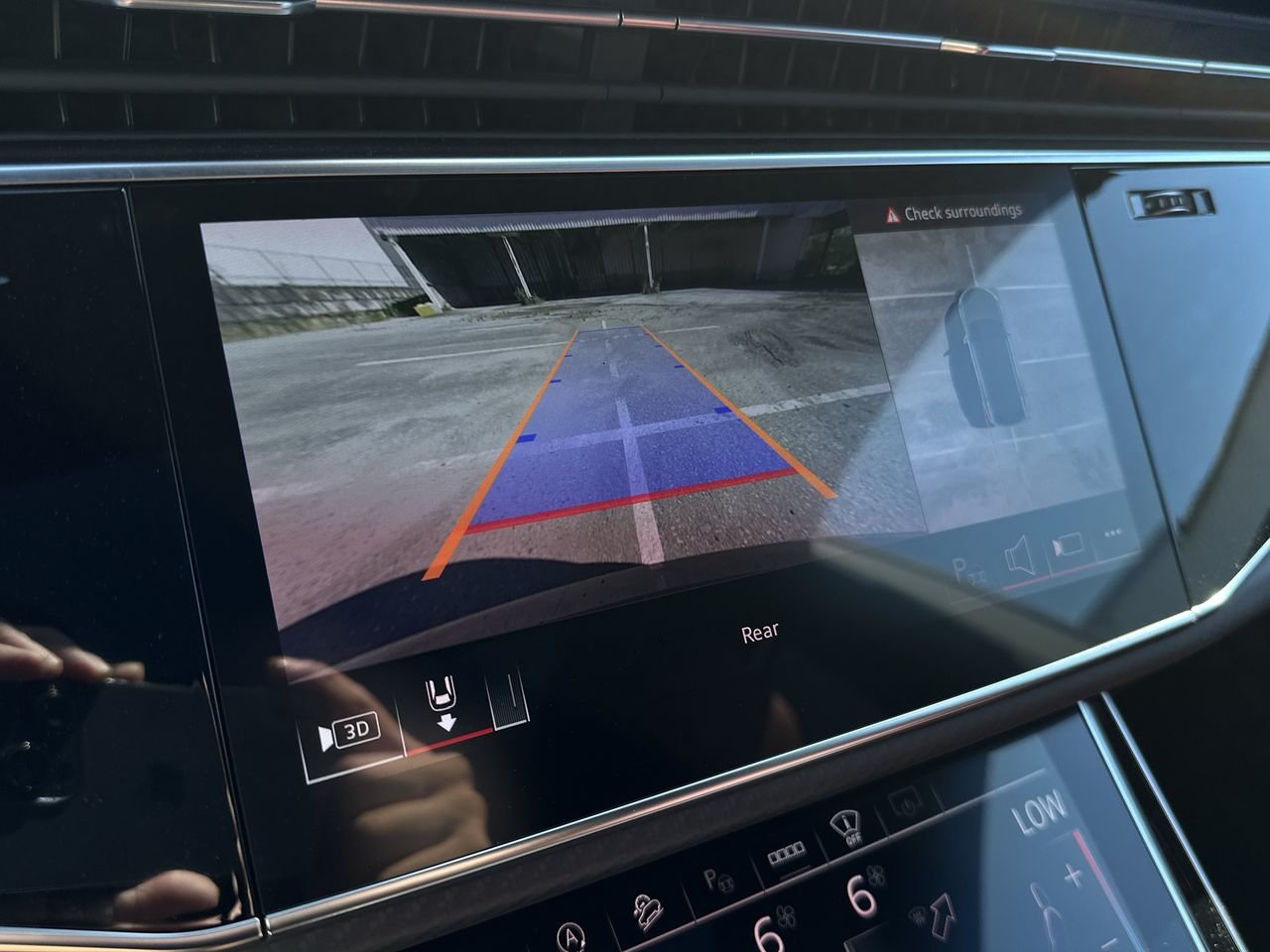 2025 Audi SQ8 4.0T, Vancouver, Cash
