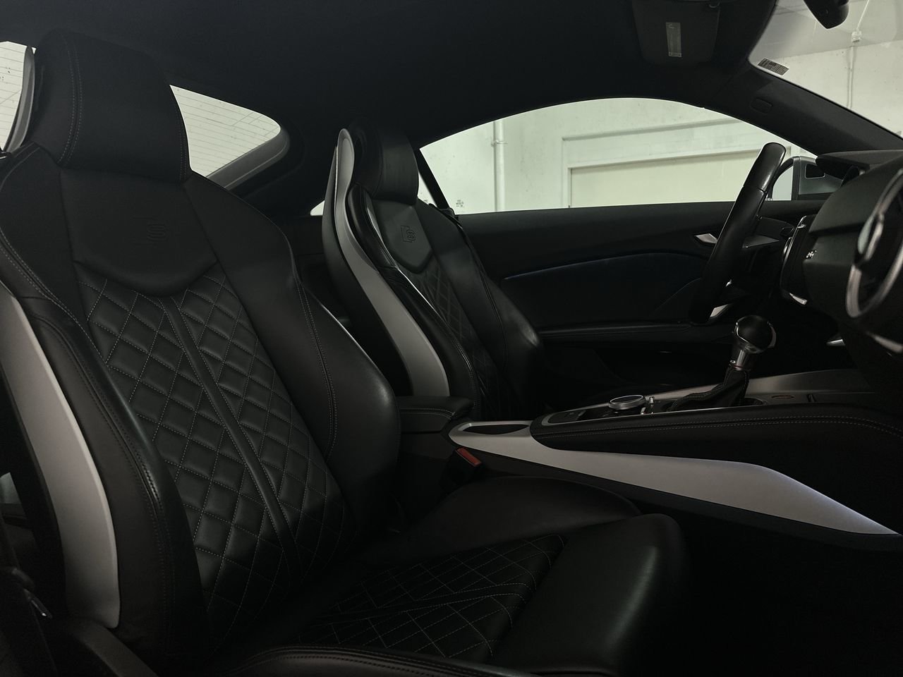 2016 Audi TTS 2.0T, Vancouver, Cash
