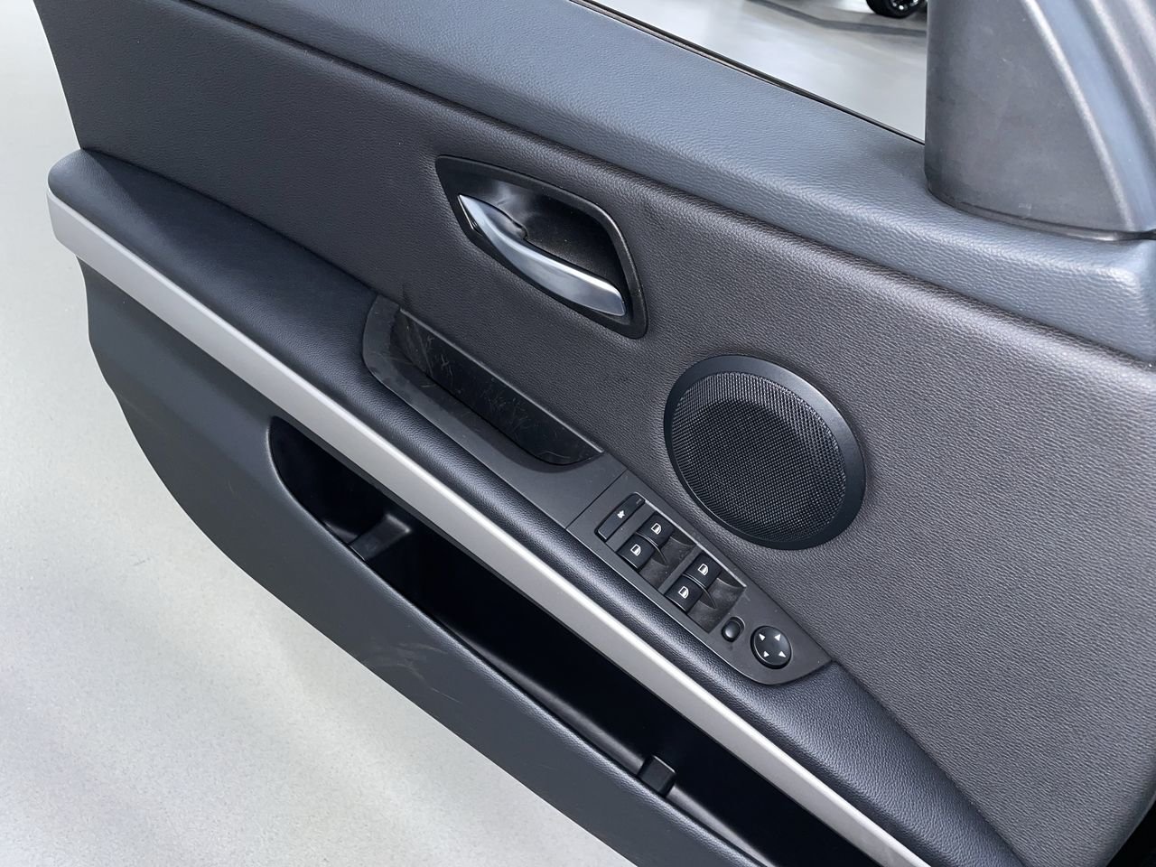 2006 BMW 323i Sedan, 温哥华, 全款车