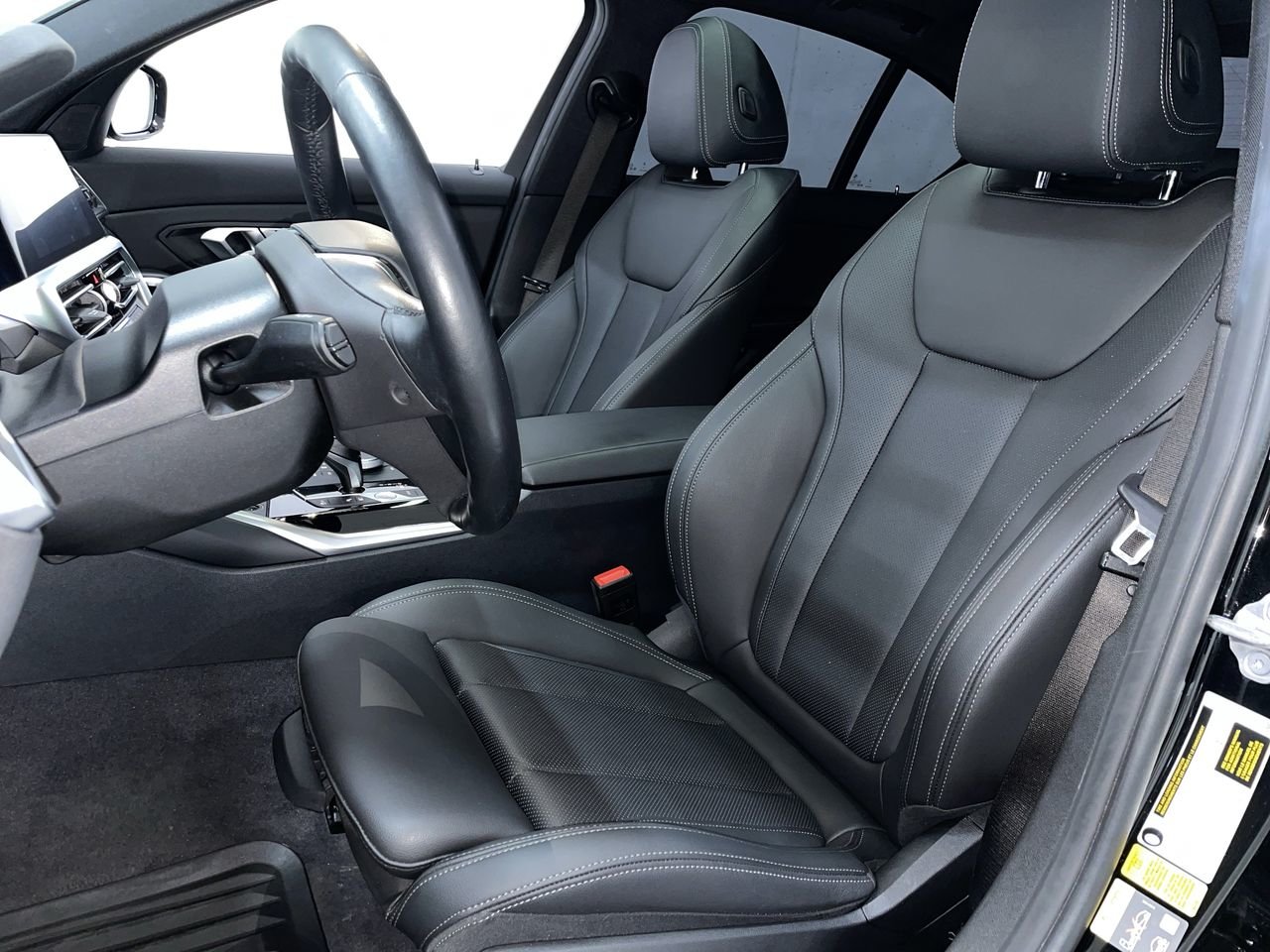 2022 BMW 330e xDrive, Vancouver, Cash