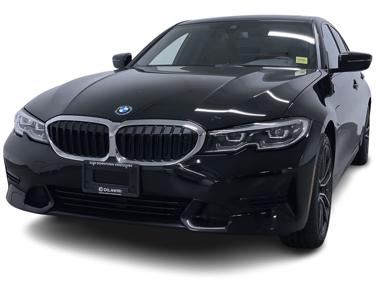 2022 BMW 330e xDrive, Vancouver, Cash