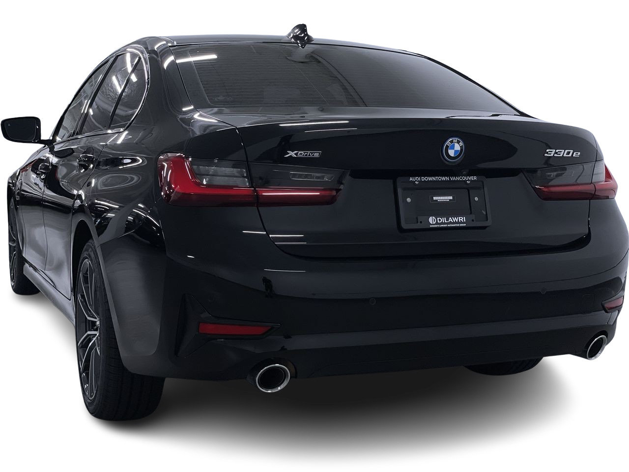 2022 BMW 330e xDrive, Vancouver, Cash