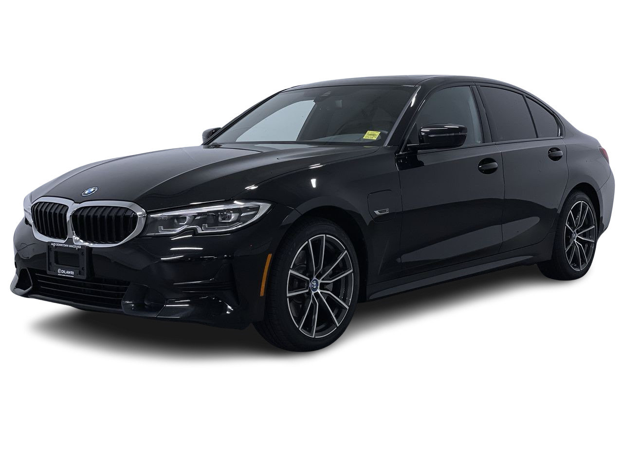 2022 BMW 330e xDrive, Vancouver, Cash